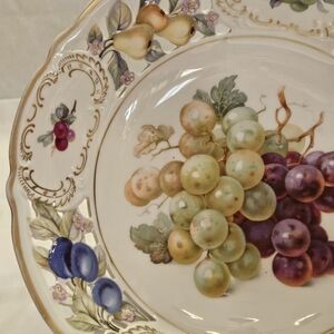 Beautiful Schumann Bowl.